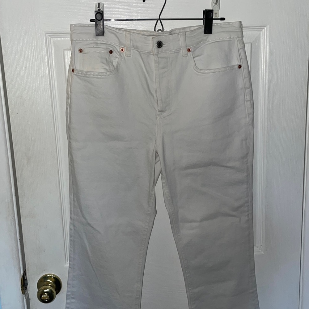 ZARA White Cropped Jeans